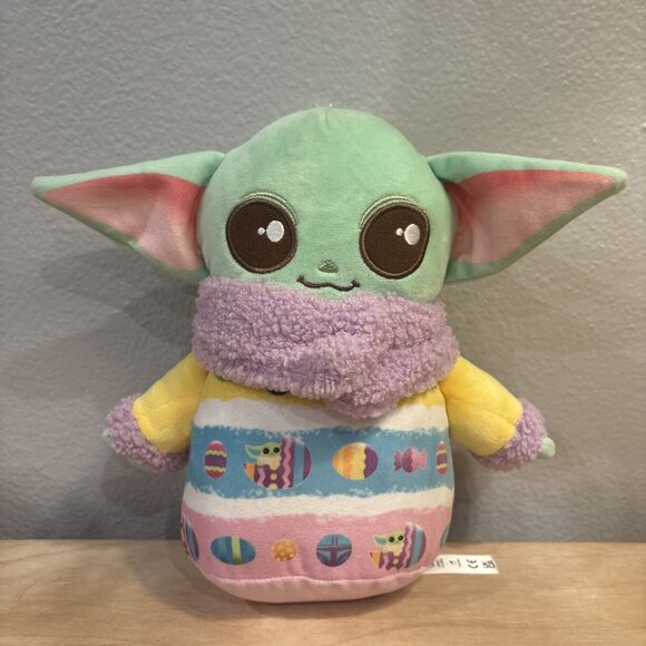 Star Wars: Mandalorian Baby Yoda Grogu Holiday Easter Egg Soft Plush Toy 2024 - Picture 6 of 6